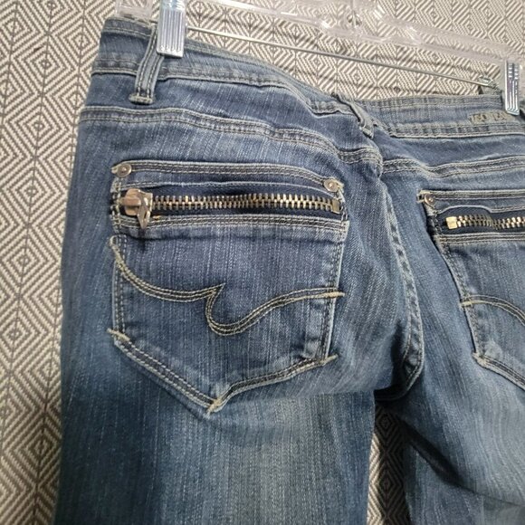 ZCO Jeans Women's Blue Straight Leg Jeans With Back Zipper Pockets Size 30/10 - Picture 5 of 10